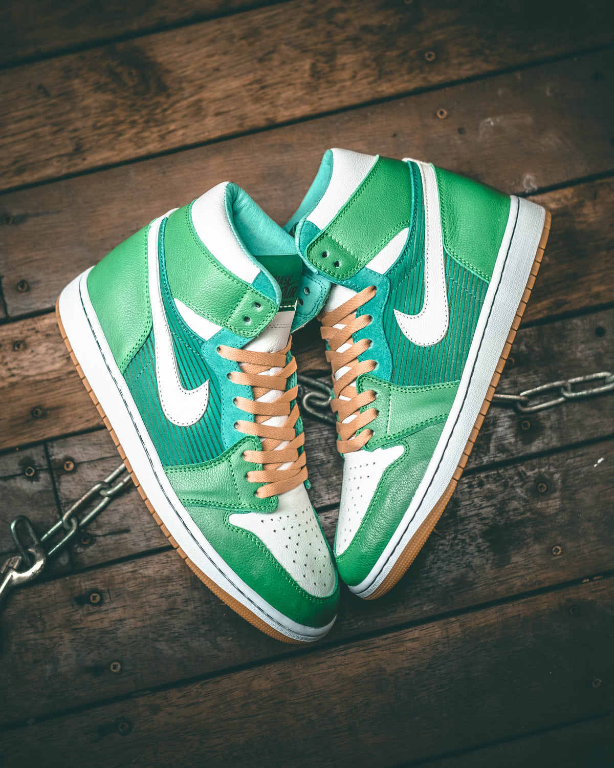 AJ1 High - Menth - ChaseShiel