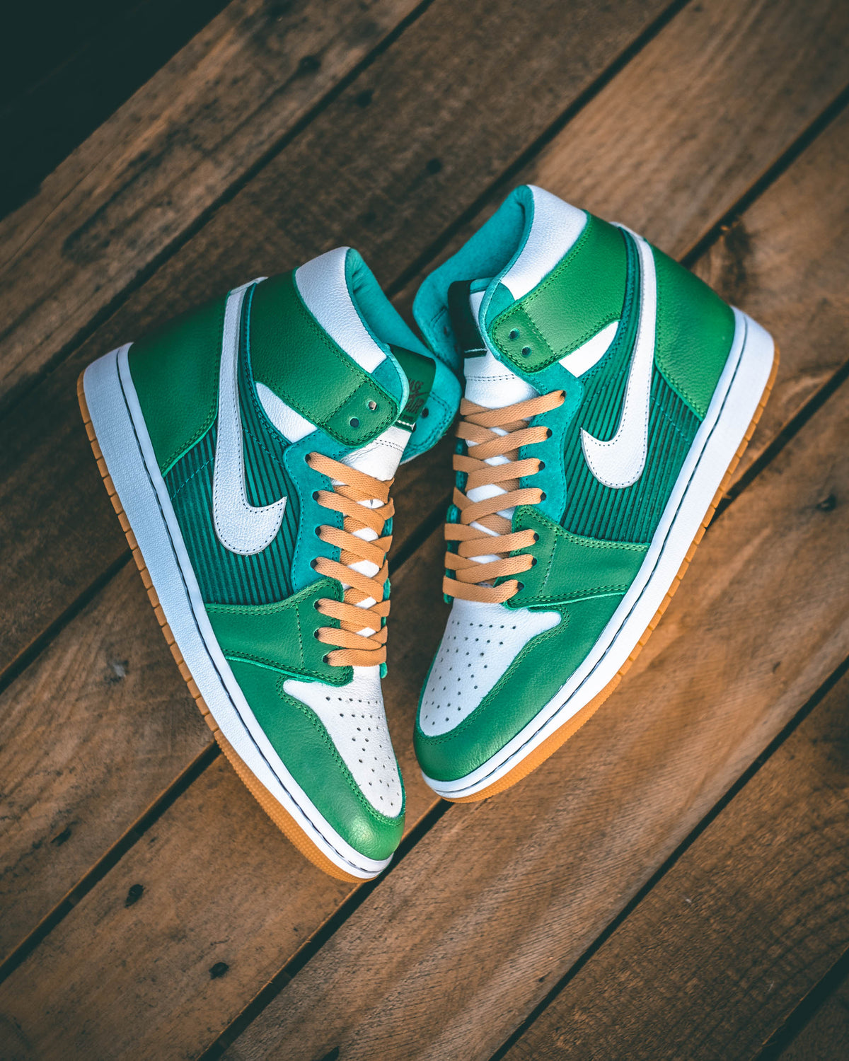 AJ1 High - Menth - ChaseShiel